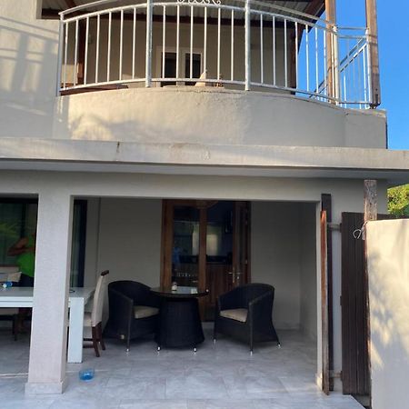 Colonial Cocoon Studio La Gaulette Exterior photo